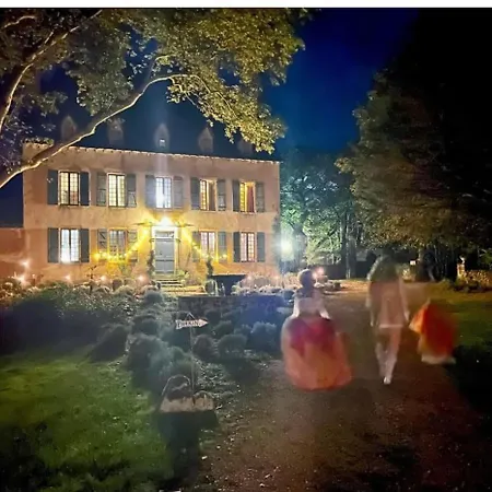 French Manor House With Private Gardens And Pool Tatil Evi Foissac (Aveyron)