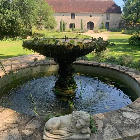 French Manor House With Private Gardens And Pool